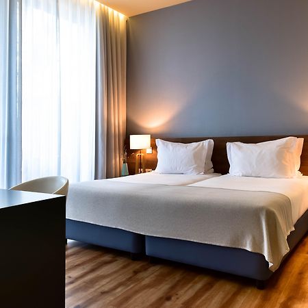 The Prime Energize Hotel Монте Гордо Екстериор снимка